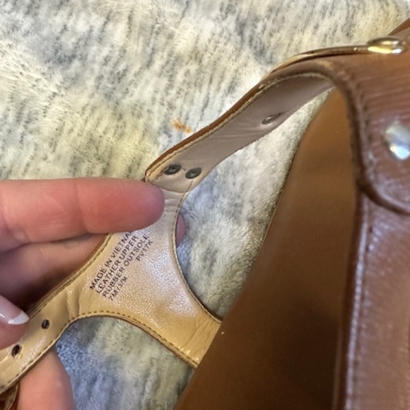 Women's Michael Kors Plate Flat Thong Sandals Size 7 (all three pairs) - Picture 14 of 15